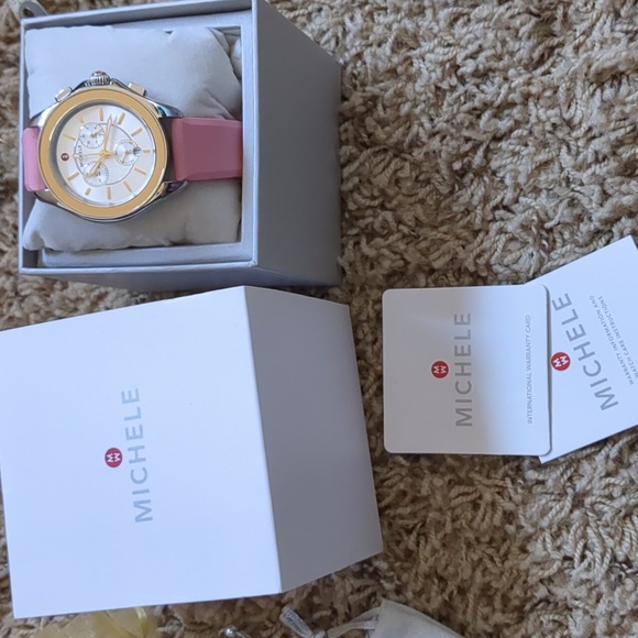 Michelle Cape Watch - Picture 5 of 7